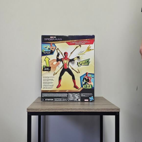 Marvel Studios Thwip Blast Integrated Suit Deluxe 13-Inch Action Fig NWT - Picture 2 of 2